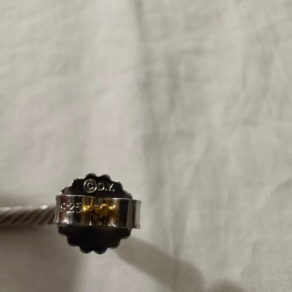 David Yurman Cable Hoop Earrings. - Picture 5 of 6